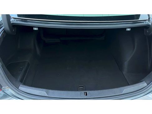 Used 2017 Buick LaCrosse Essence w/ Sun and Shade Package FWD image 24