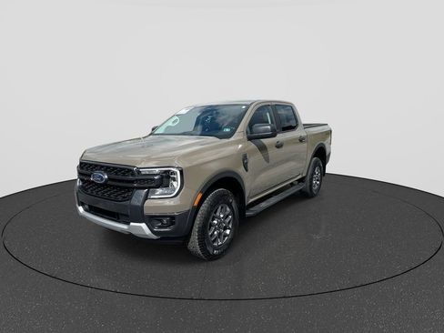 Used 2025 Ford Ranger XLT w/ Equipment Group 301A High AWD/4WD image 4