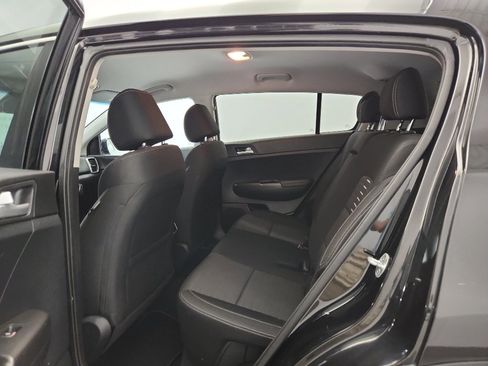 Used 2021 Kia Sportage LX w/ LX AWD Popular Package image 27