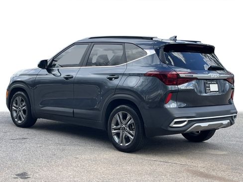 Certified 2022 Kia Seltos S image 24