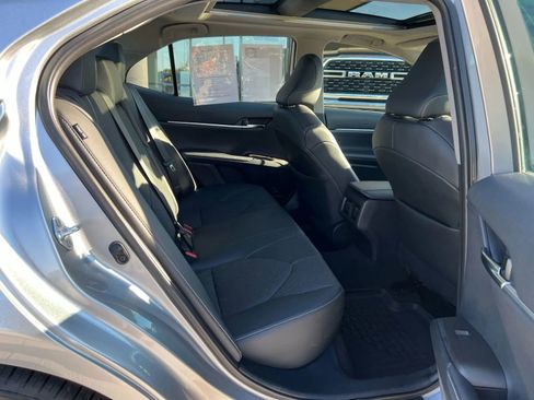 Used 2021 Toyota Camry XSE image 18