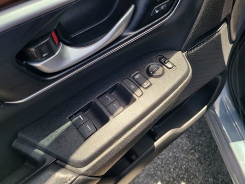 Certified 2021 Honda CR-V EX-L image 11