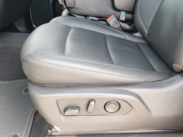 Used 2025 GMC Sierra 1500 SLT RWD image 23