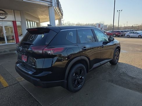 New 2026 Nissan Rogue SV w/ Cold Weather Package image 4