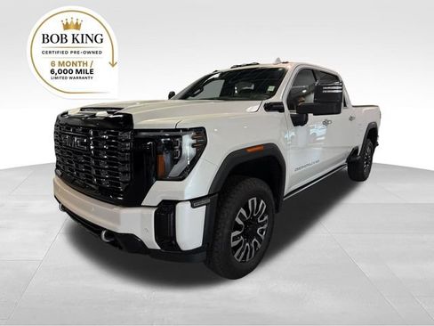 Used 2025 GMC Sierra 2500 Denali Ultimate w/ Max Trailering Package AWD/4WD image 1