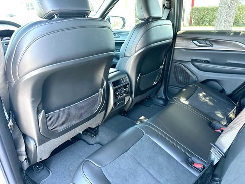 New 2026 Jeep Grand Cherokee Altitude RWD image 24