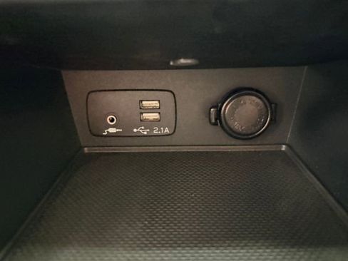 Used 2021 Subaru Impreza 2.0i Premium image 24