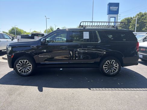 Used 2024 GMC Yukon XL Denali Ultimate AWD/4WD image 7