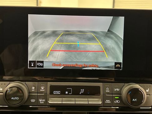 Used 2025 Toyota Grand Highlander AWD image 63