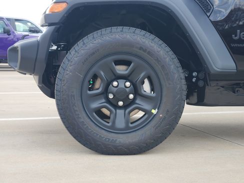 New 2026 Jeep Wrangler Unlimited Sport AWD/4WD image 9