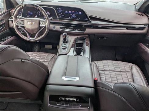 Used 2023 Cadillac Escalade Sport Platinum w/ Heavy-Duty Trailer Package image 17