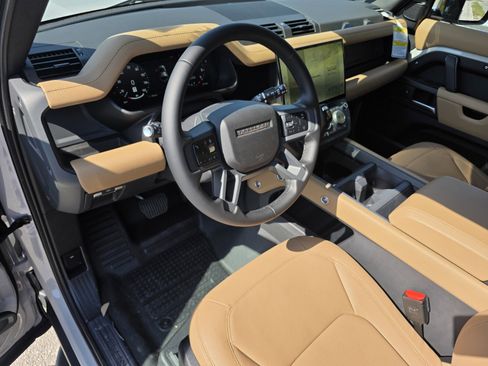 New 2026 Land Rover Defender 110 S AWD/4WD image 10
