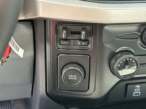 New 2025 Ford F550 2WD Regular Cab Super Duty image 14