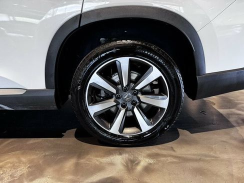Used 2023 Honda Pilot Elite image 33