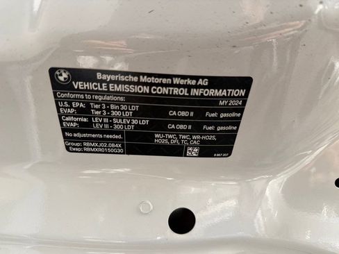 Used 2024 BMW X4 xDrive30i image 31