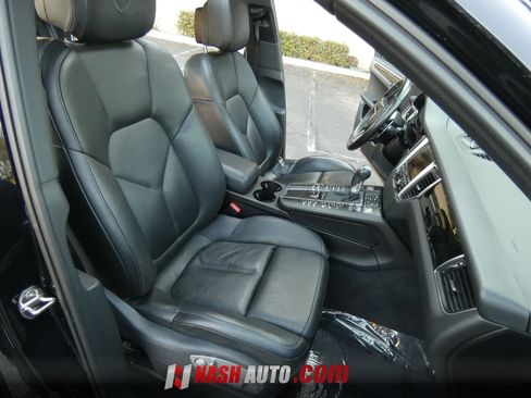 Used 2015 Porsche Macan S AWD/4WD image 25