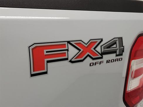 New 2025 Ford Maverick XLT w/ XLT Luxury Package image 7