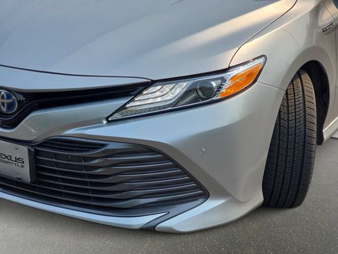 Used 2018 Toyota Camry XLE w/ Audio Package FWD image 30