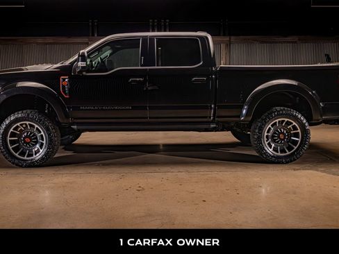 Used 2022 Ford F250 Lariat w/ Lariat Ultimate Package AWD/4WD image 5