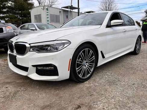 Used 2017 BMW 540i xDrive 540i xDrive Sedan 4D image 1