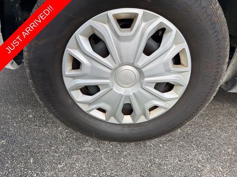 Used 2024 Ford Transit 350 XLT RWD image 7
