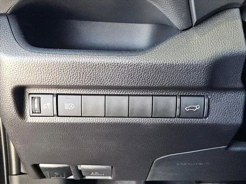 Used 2025 Toyota RAV4 XLE image 13