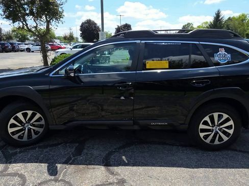 Certified 2024 Subaru Outback Premium AWD/4WD image 5