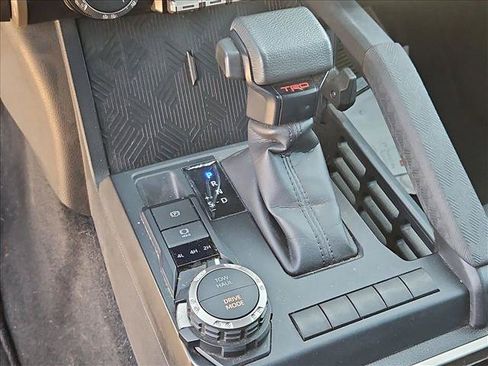 Used 2024 Toyota Tacoma TRD Sport AWD/4WD image 14