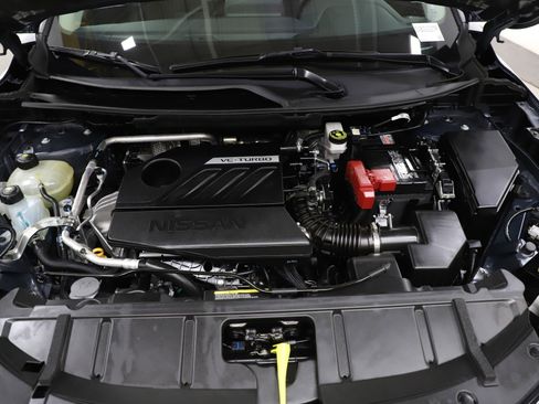 Used 2025 Nissan Rogue SV image 33