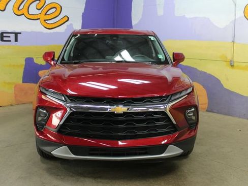 Used 2025 Chevrolet Blazer LT AWD/4WD image 6