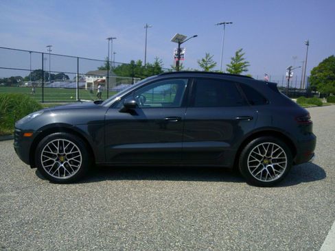 Used 2018 Porsche Macan AWD/4WD image 7
