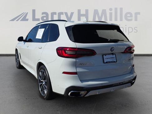 Used 2019 BMW X5 xDrive40i w/ M Sport Package image 3