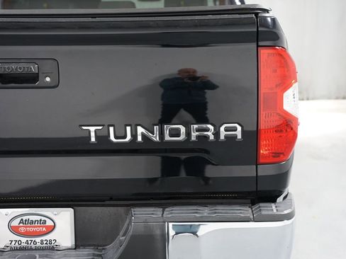 Used 2018 Toyota Tundra Limited w/ TRD Off Road Package image 10