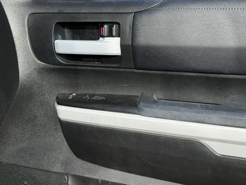 Used 2019 Toyota Tundra SR5 w/ SR5 Upgrade Package RWD image 35