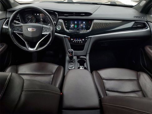 Used 2021 Cadillac XT6 Premium Luxury image 32
