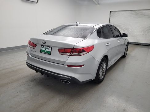 Used 2019 Kia Optima LX FWD image 8