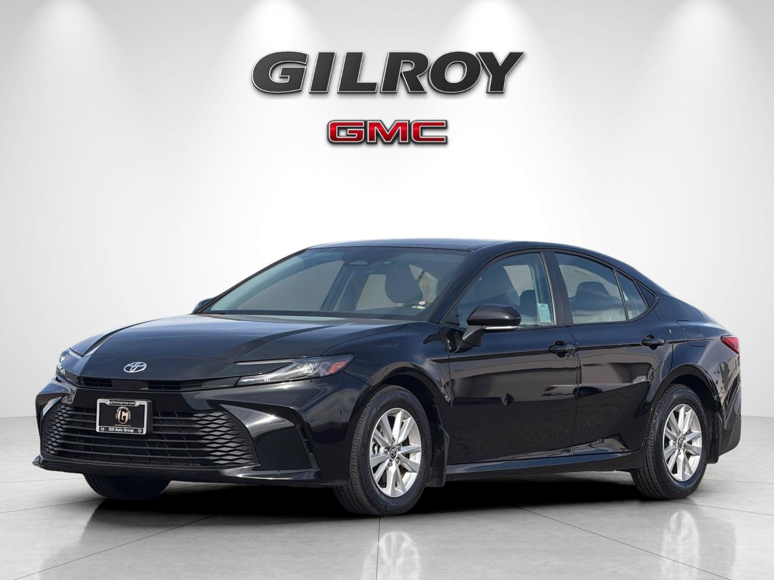 Used 2026 Toyota Camry LE w/ Convenience Package FWD image 7