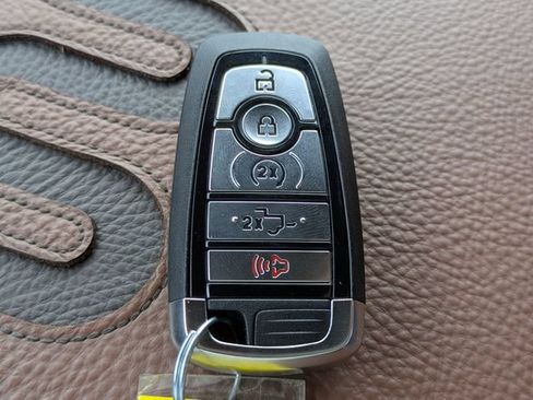 Used 2025 Ford F150 King Ranch AWD/4WD image 30