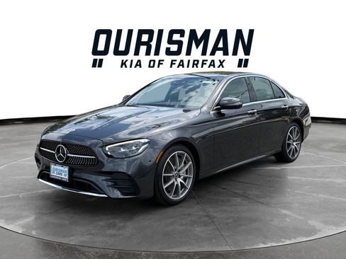 Used 2023 Mercedes-Benz E 350 4MATIC Sedan image 2