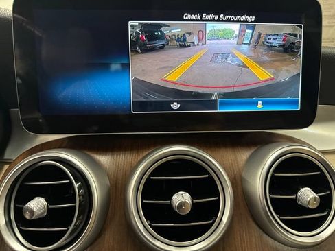 Used 2021 Mercedes-Benz C 300 4MATIC Sedan image 15