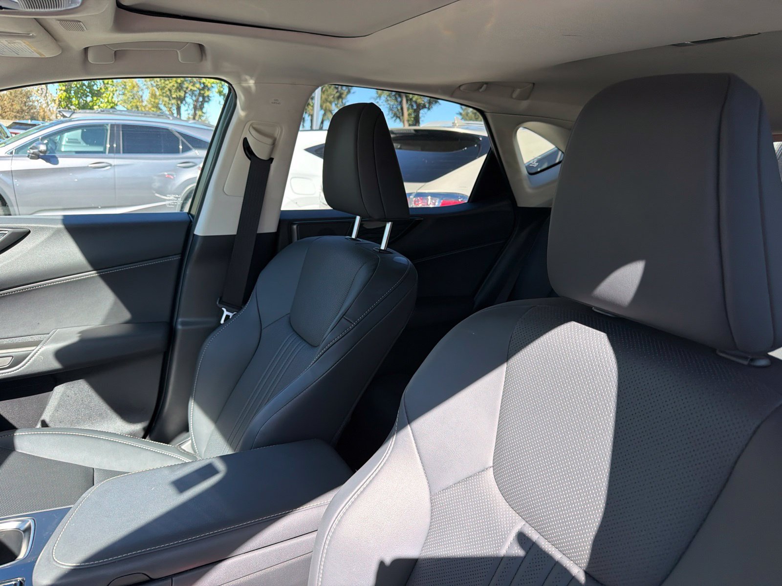 Used 2026 Lexus NX 350h AWD w/ Accessory Package (2T) image 7