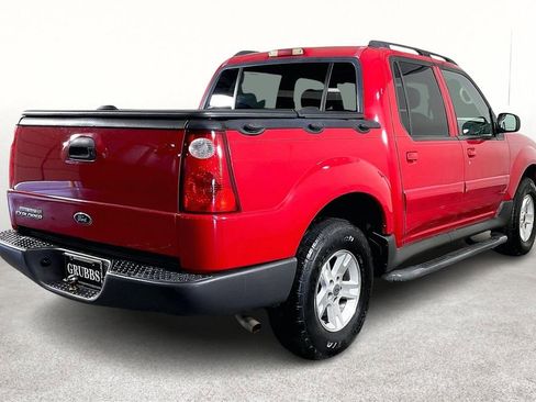 Used 2005 Ford Explorer Sport Trac XLS image 2