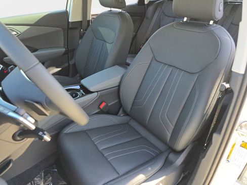 New 2026 Audi Q3 quattro 2.0T AWD/4WD image 15