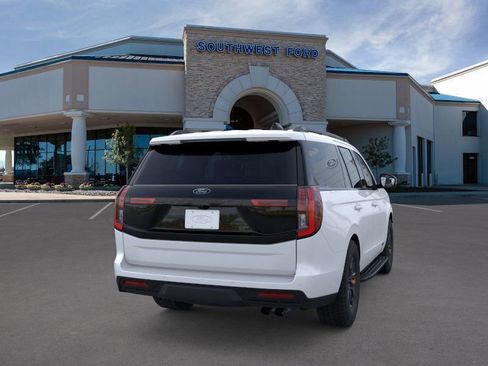 New 2026 Ford Expedition Tremor image 8