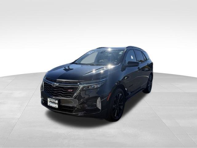 Used 2023 Chevrolet Equinox RS w/ LPO, Floor Liner Package FWD image 3