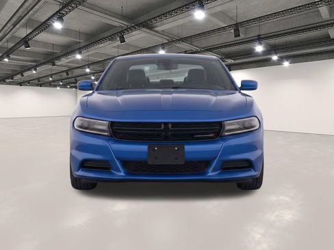Used 2021 Dodge Charger SXT w/ Leather Interior Group RWD image 5