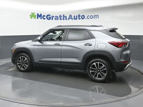 Used 2025 Chevrolet TrailBlazer LT w/ Driver Confidence Package image 22