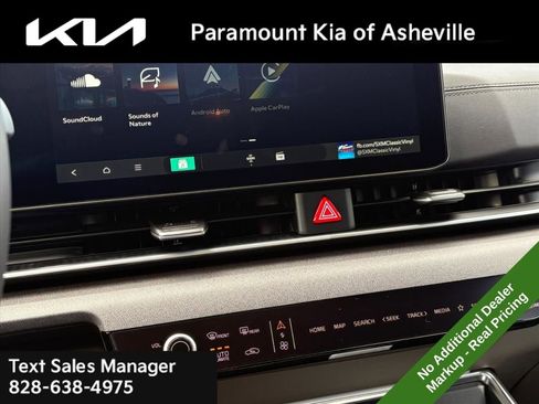 New 2026 Kia Carnival EX image 12