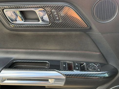 Used 2016 Ford Mustang GT Premium RWD image 26