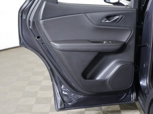 Used 2022 Chevrolet Blazer LT FWD image 26